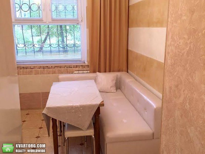 Sell 1-room apartment. Киев,  Никольско-Слободская — photo 4