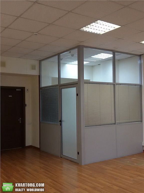Rent out office. Киев, ул. Эспланадная — photo 3
