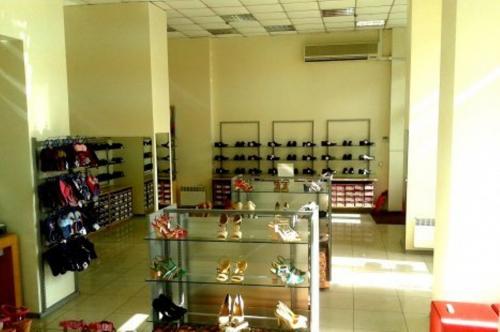 Rent out shop. Киев,  Большая Васильковская — photo 1