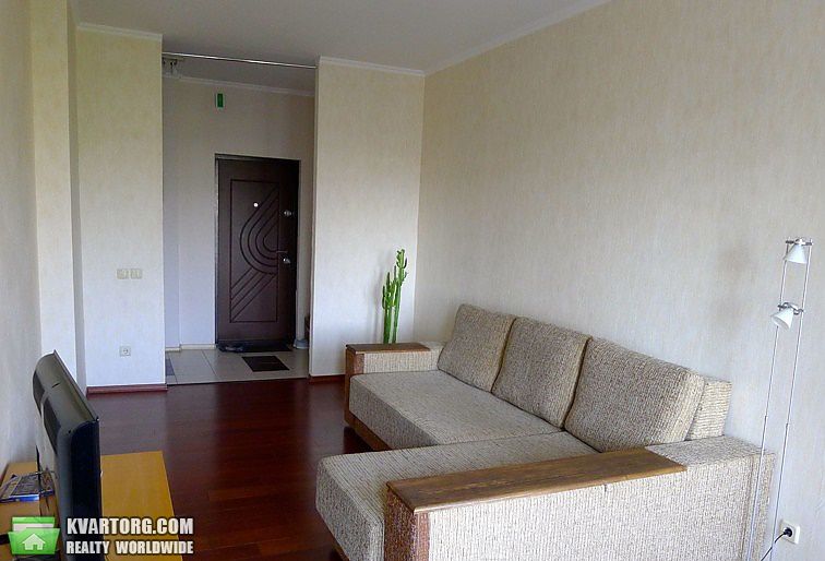 Sell 2-room apartment. Киев, Паньковская — photo 3