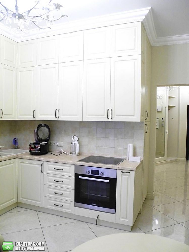 Rent out 1-room apartment. Киев,  Дмитриевская — photo 2