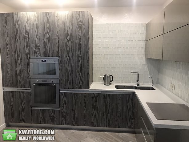 Sell 3-room apartment. Киев,  Пчелки — photo 1