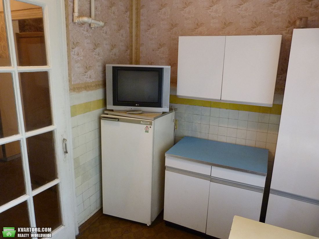 Sell 1-room apartment. Киев, Краковская — photo 3