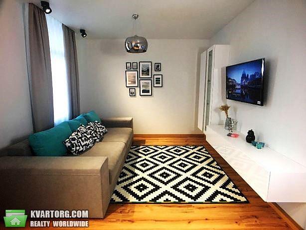 Sell 2-room apartment. Киев,  Липковского — photo 1