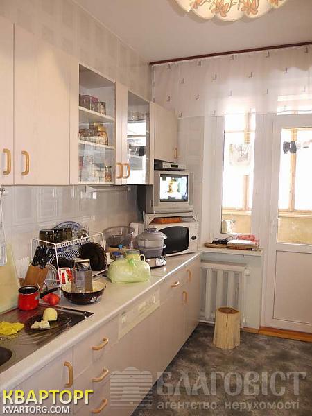 Sell 3-room apartment. Киев,  Старонаводницкая — photo 6