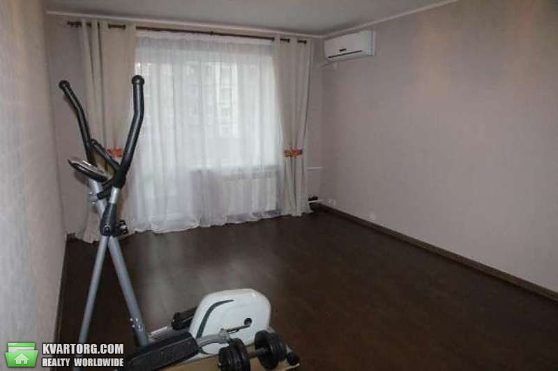 Sell 3-room apartment. Киев,  Стуса — photo 3