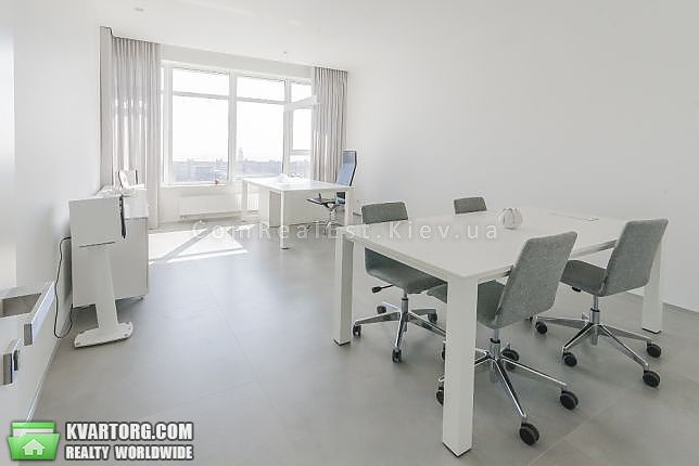 Rent out office. Киев, Кловский спуск — photo 1