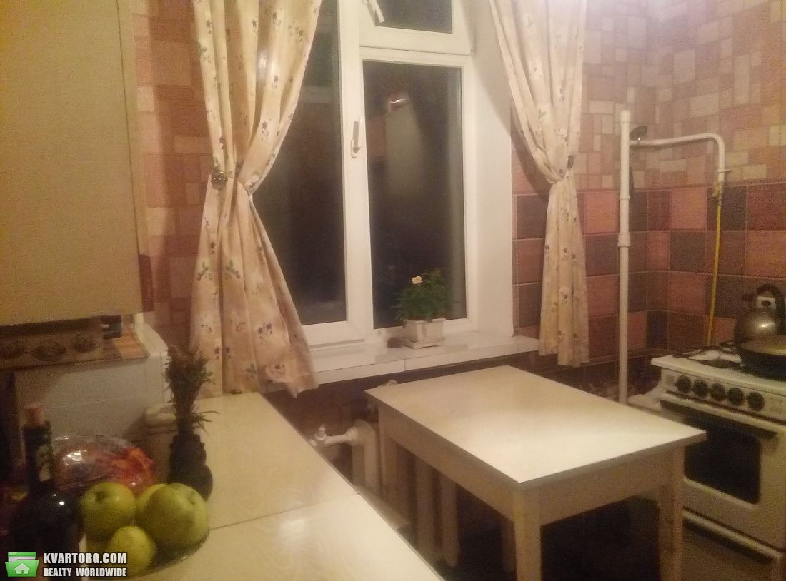 Sell 2-room apartment. Киев, Уманская — photo 2