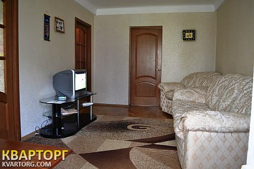 Rent out 2-room apartment. Киев,  Копыловская — photo 6
