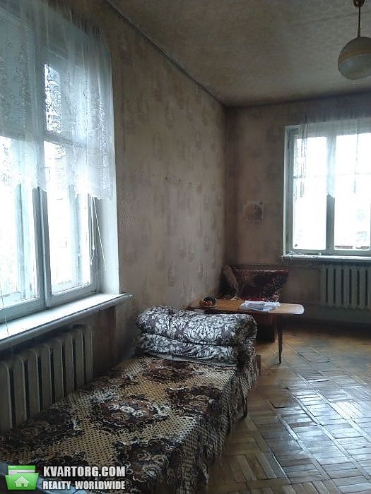 Sell 2-room apartment. Киев,  Автозаводская — photo 1