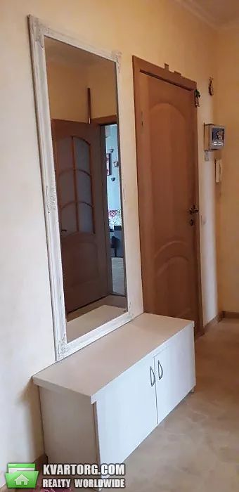 Rent out 2-room apartment. Киев,  Озерная — photo 8