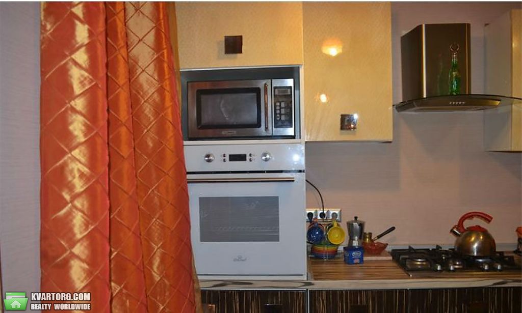 Rent out 2-room apartment. Киев,  Братская — photo 5