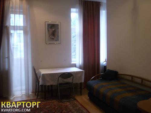 Rent out 3-room apartment. Киев,  Лютеранская — photo 5