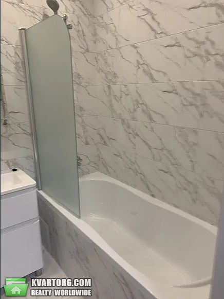 Rent out 2-room apartment. Киев,  Заречная — photo 9