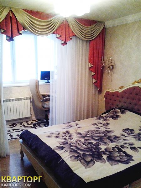 Sell 3-room apartment. Киев, Декабристов — photo 1