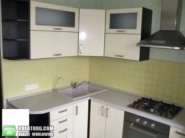 Rent out 2-room apartment. Киев,  Героев Днепра — photo 1