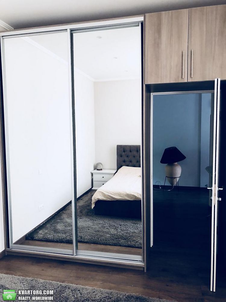 Rent out 3-room apartment. Киев,  Гончара — photo 5