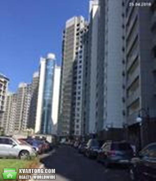 Sell 3-room apartment. Киев,  Драгомирова — photo 2
