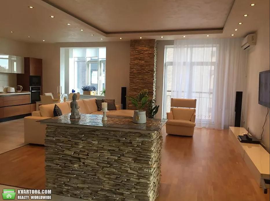 Rent out 3-room apartment. Киев,  Антоновича — photo 2