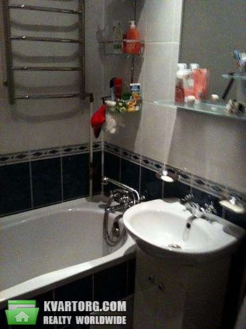 Sell 2-room apartment. Киев,  Вышгородская — photo 7