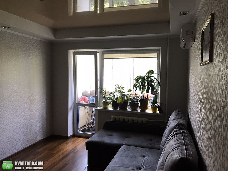 Sell 3-room apartment. Киев,  Гашека — photo 4