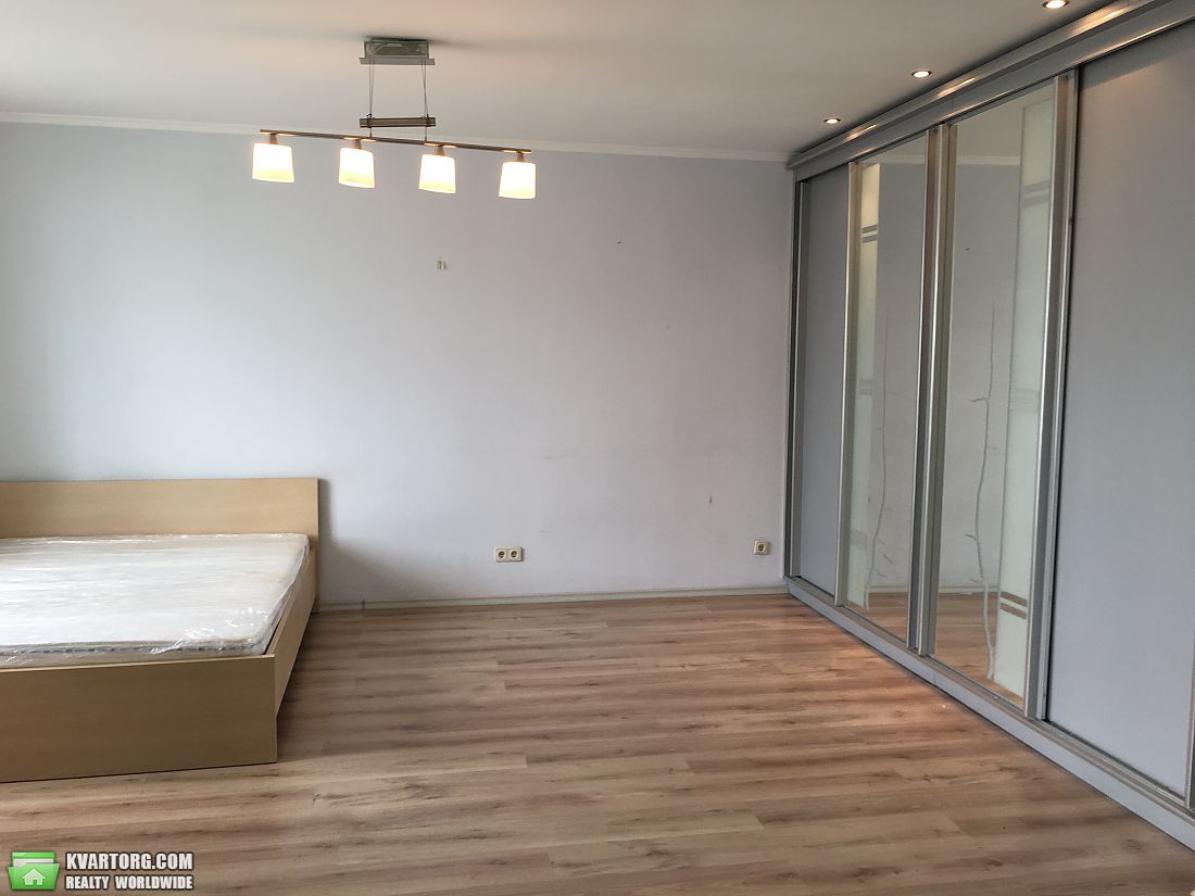 Sell 1-room apartment. Киев,  Краснозвездный пр — photo 3