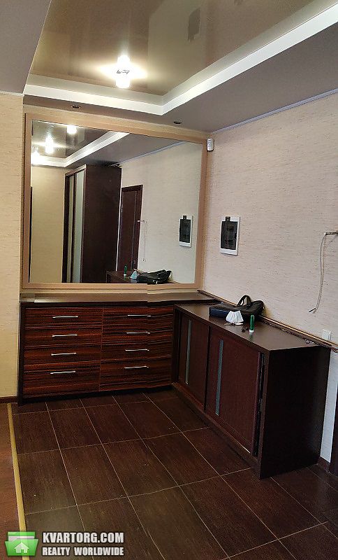 Rent out 2-room apartment. Киев,  Харьковское шоссе — photo 4