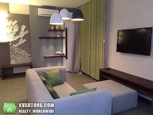 Sell 1-room apartment. Киев,  Драгомирова — photo 1
