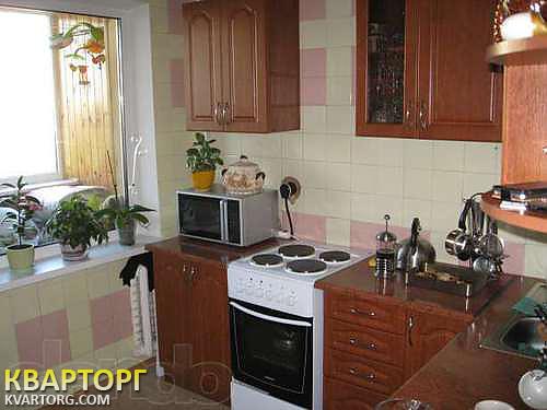 продам 1-комнатную квартиру. Киев,   Вышгородская - фото 2