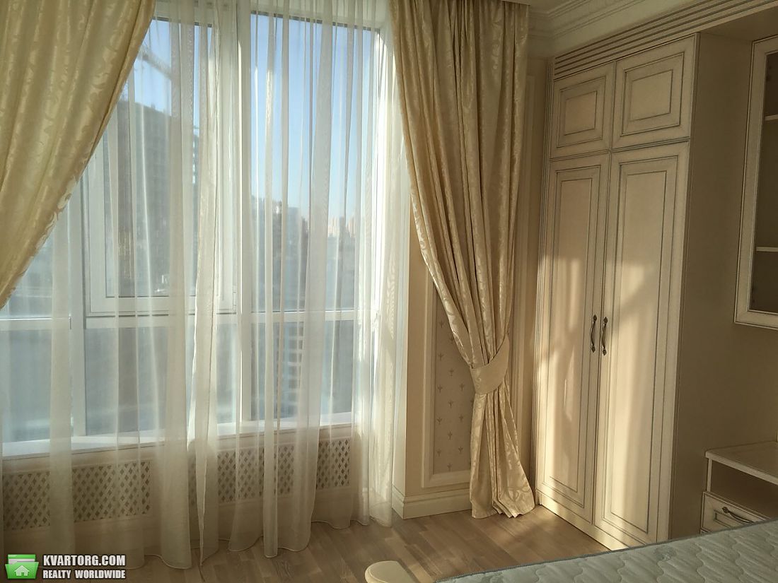 Rent out 3-room apartment. Киев,  Драгомирова — photo 6