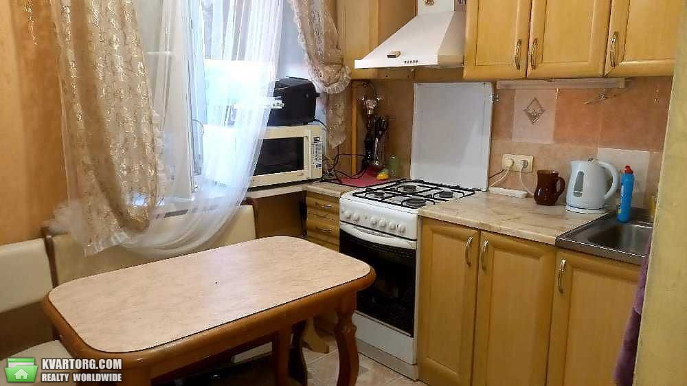 Sell 2-room apartment. Киев,  Алма-Атинская — photo 1