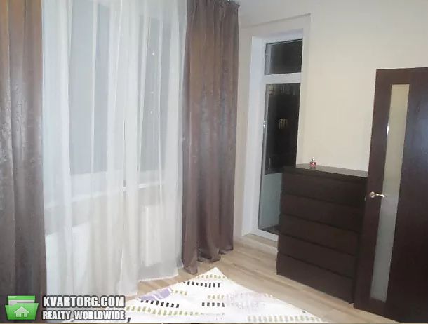 Rent out 2-room apartment. Киев, Миханізаторов — photo 1