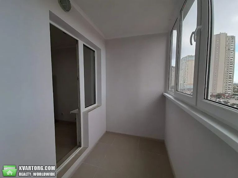 Rent out 1-room apartment. Киев,  Чавдар — photo 10