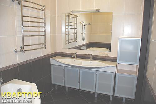 Rent out 3-room apartment. Киев,  Героев Сталинграда пр — photo 5