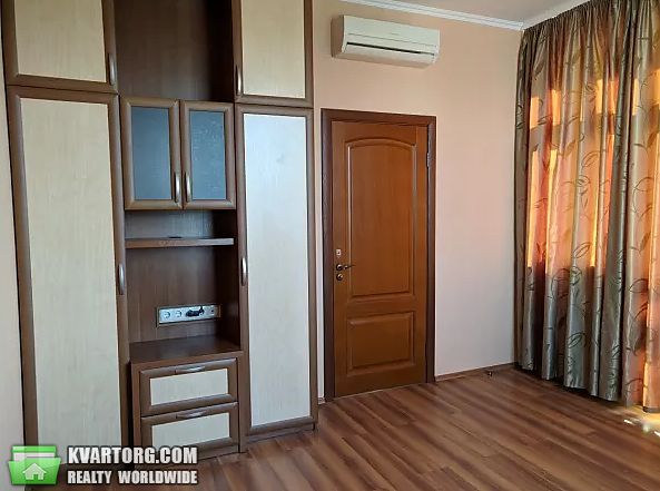 Rent out 3-room apartment. Киев,  Антоновича — photo 7