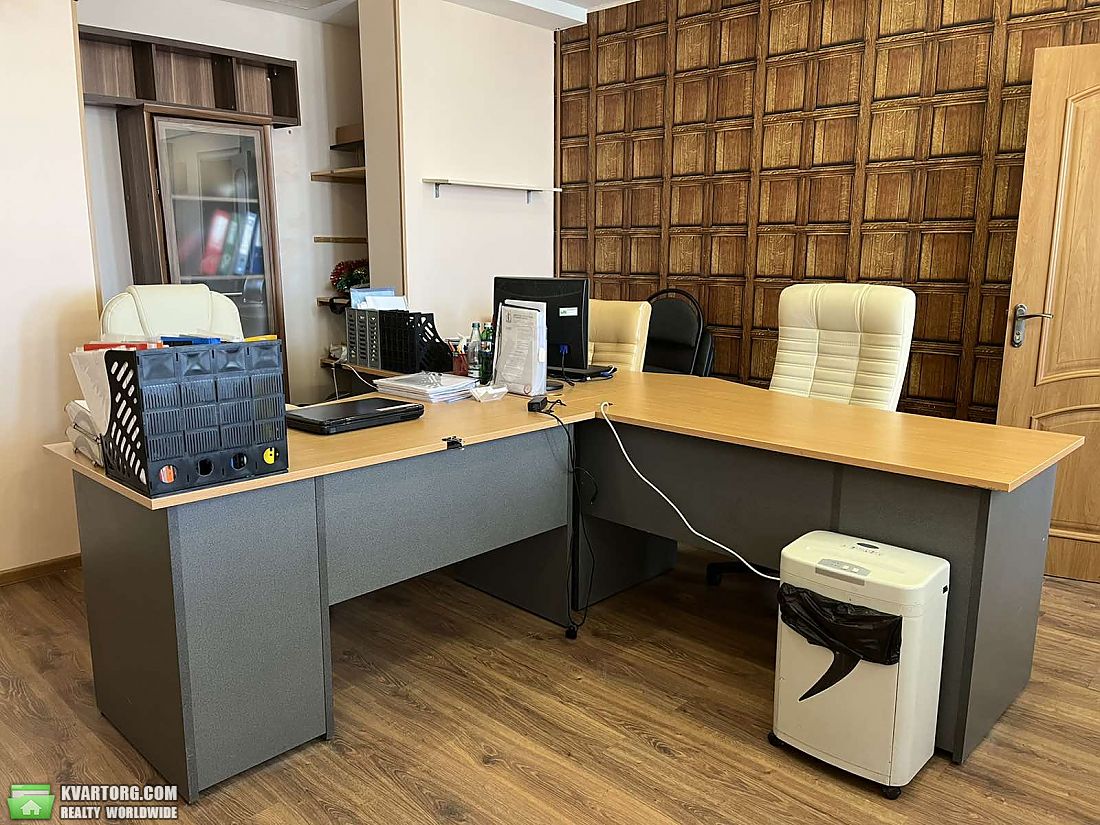 Rent out office. Киев, Срібнокільська — photo 2