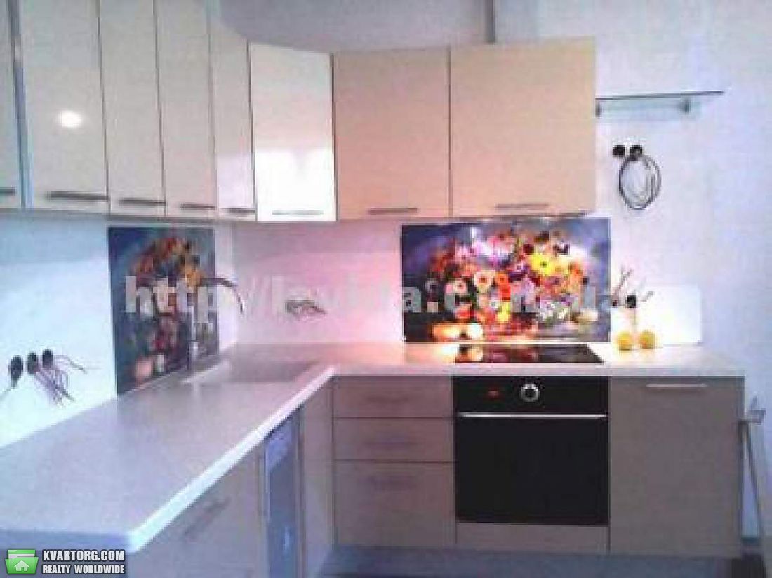 Sell 1-room apartment. Киев,  Метрологическая — photo 1