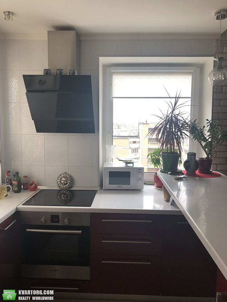 Rent out 2-room apartment. Киев,  Ревуцкого — photo 6