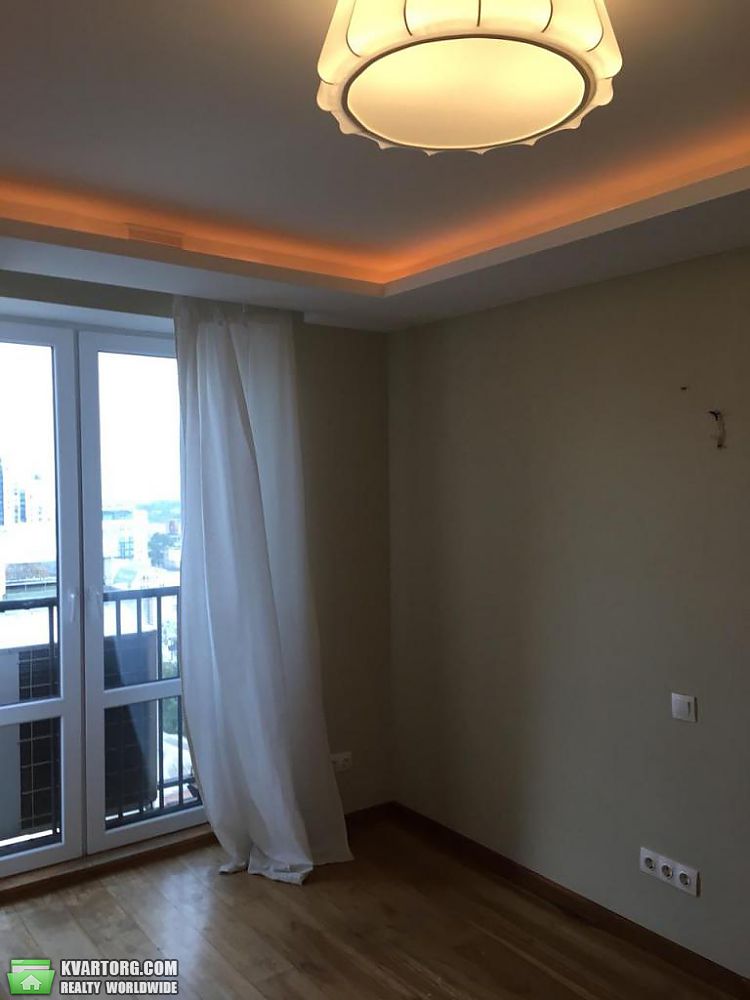 Rent out 3-room apartment. Киев,  Мирного Панаса — photo 8