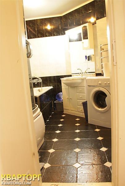 Rent out 1-room apartment. Киев,  Лукьяновская — photo 2