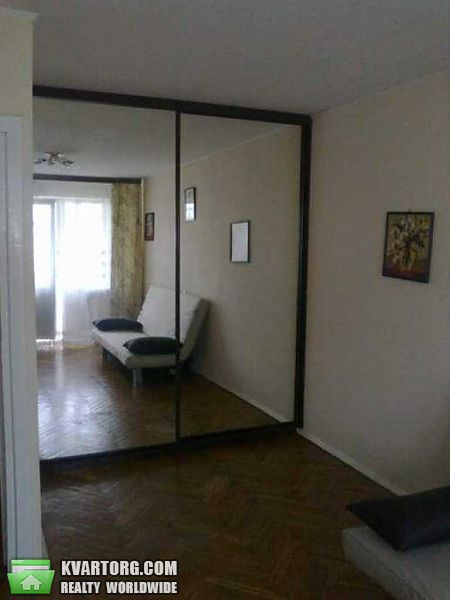 Rent out 1-room apartment. Киев, Леси Украинки бул — photo 3