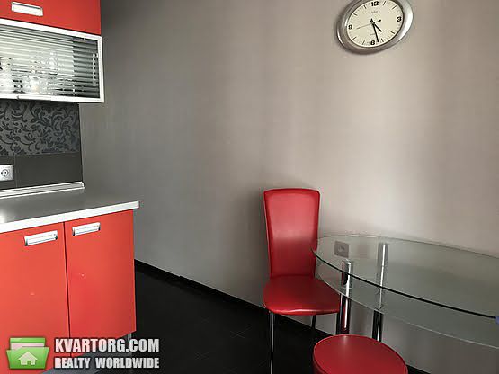 Sell 3-room apartment. Киев,  Островского — photo 1