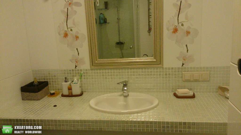 Rent out 2-room apartment. Киев,  Голосеевская — photo 9