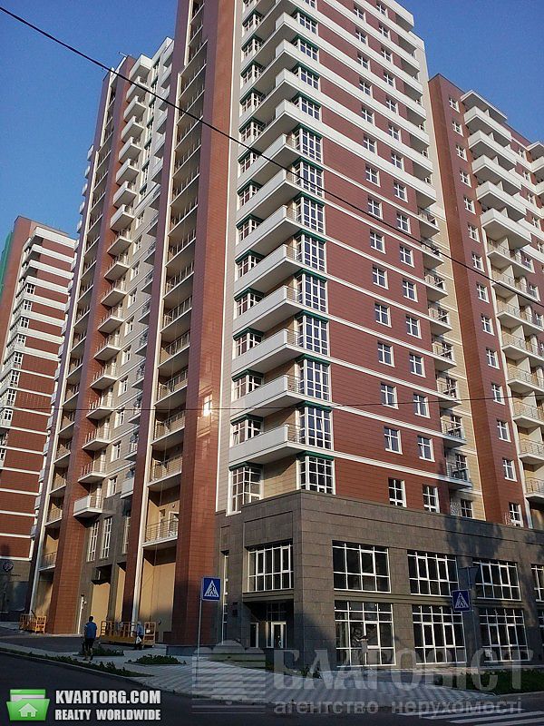 Rent out 4-room apartment. Киев,  Филатова — photo 1
