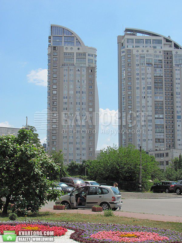 Sell 3-room apartment. Киев,  Оболонская наб — photo 1