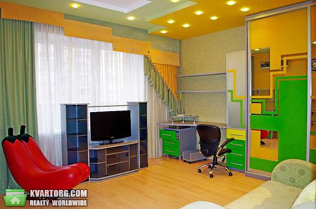 Rent out 4-room apartment. Киев, Героев Сталинграда пр — photo 8
