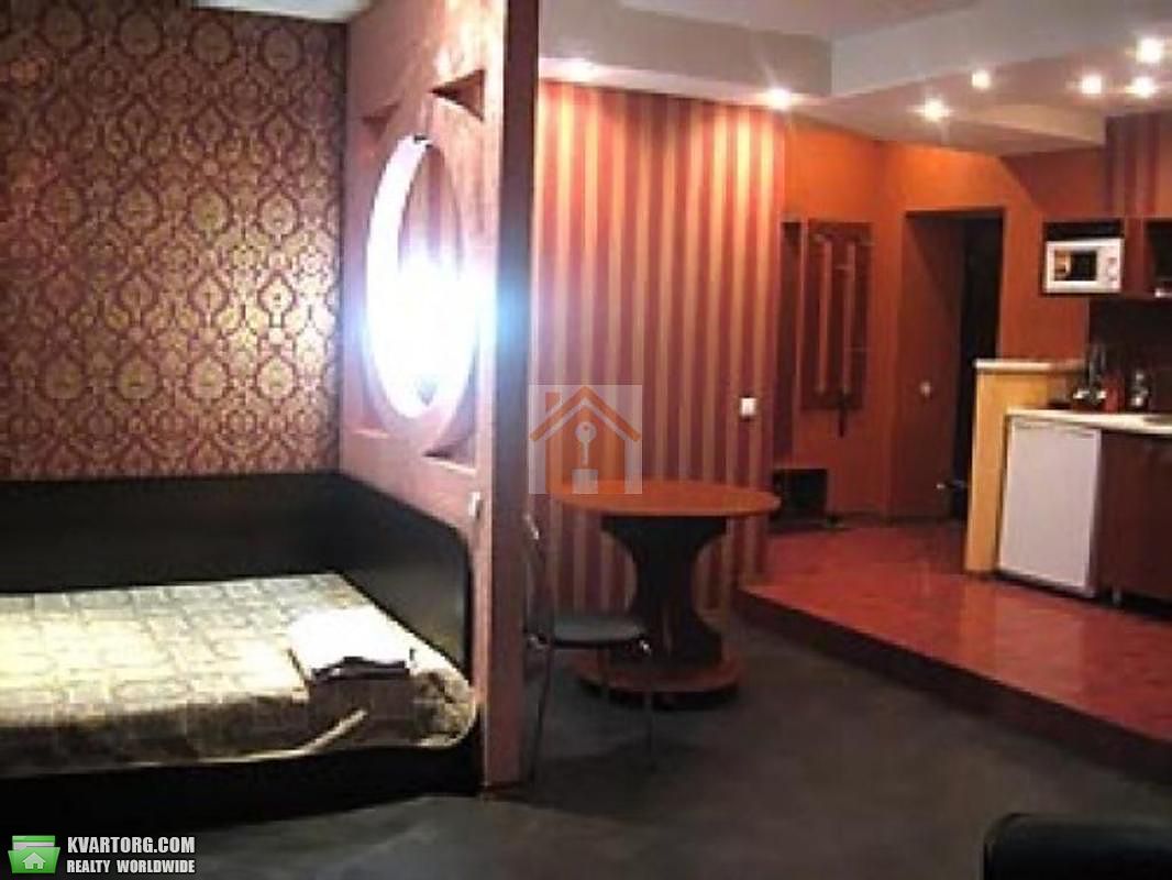 Rent out 2-room apartment. Харьков, красноармейская — photo 1