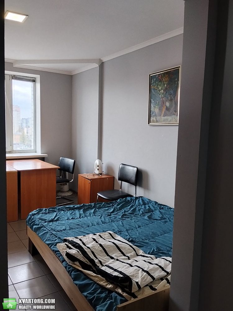 Rent out 1-room apartment. Киев, Борщаговская — photo 4