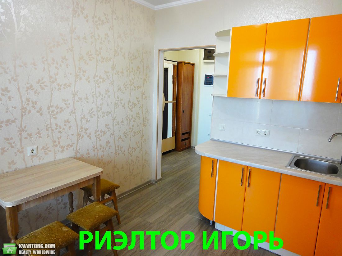 Rent out 1-room apartment. Одесса, Радужный Массив — photo 3