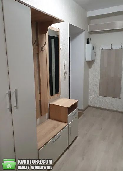 Rent out 2-room apartment. Киев, прспект Гагарина — photo 1